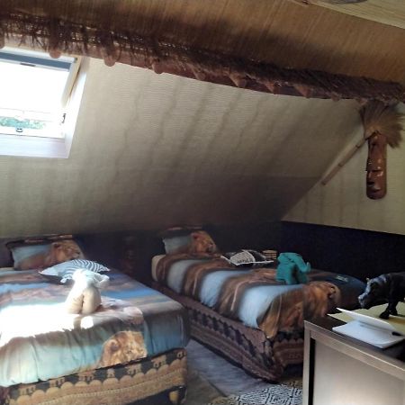Bed and Breakfast O Tour Du Monde Cellettes  Esterno foto