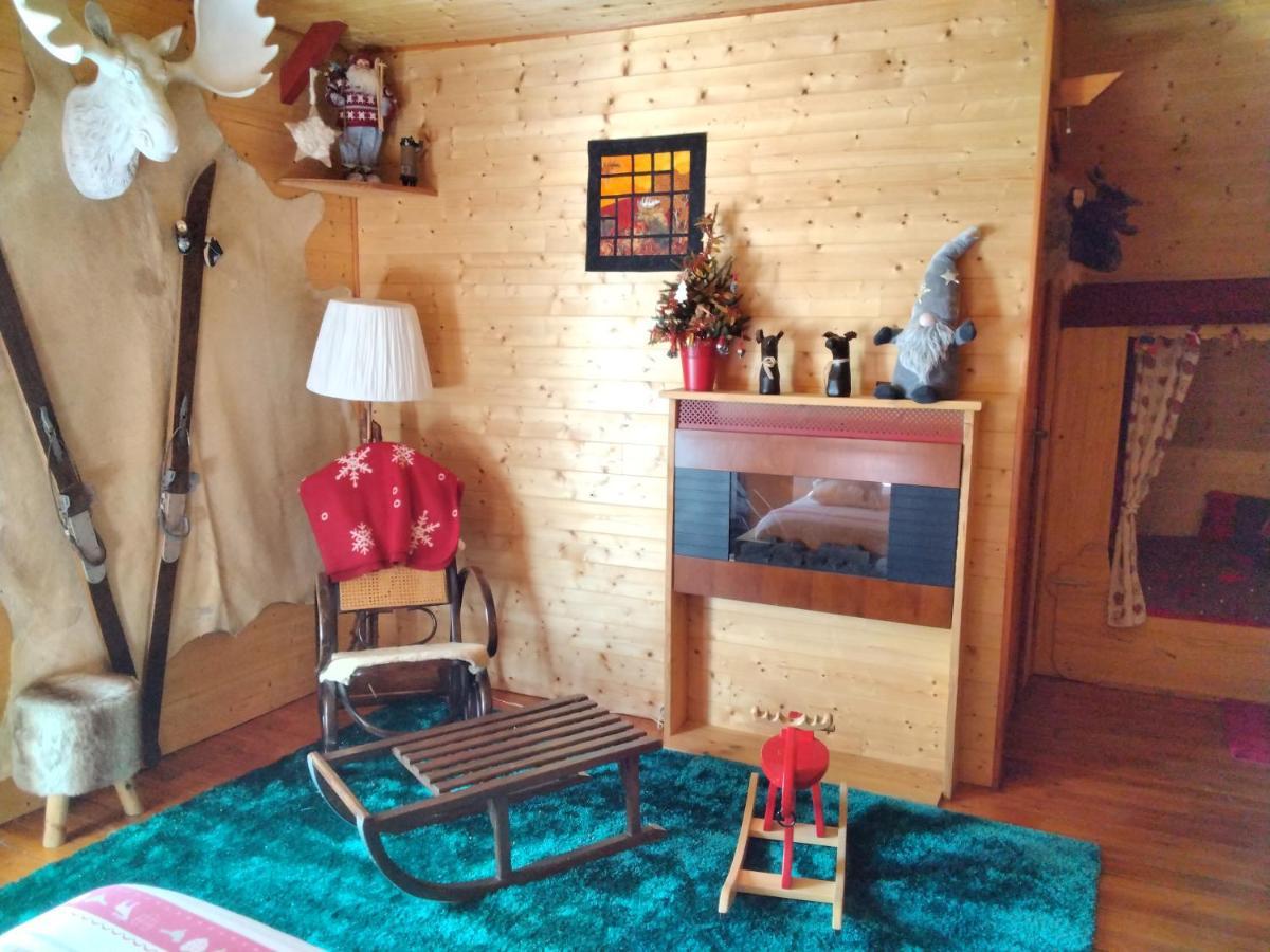 Bed and Breakfast O Tour Du Monde Cellettes  Esterno foto