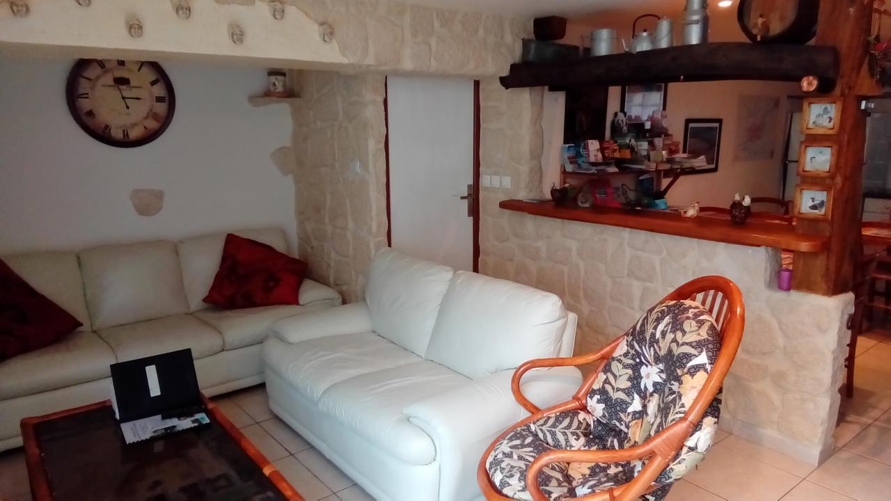 Bed and Breakfast O Tour Du Monde Cellettes  Esterno foto